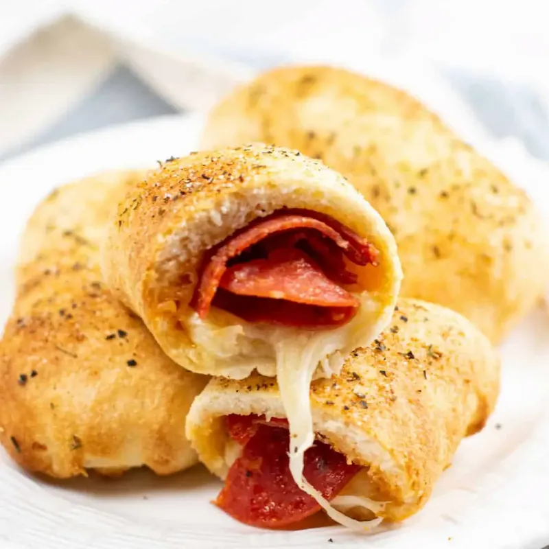 Pepperoni Rolls